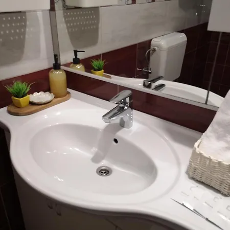 Astoria Apartament *