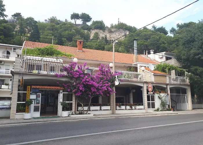 Astoria Apartamento Krilo