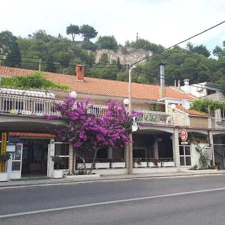 Astoria Apartment Krilo