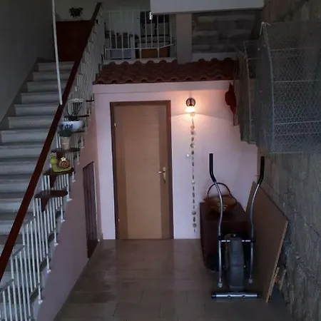 Astoria דירה *